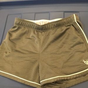 Justice girls 10 grey short